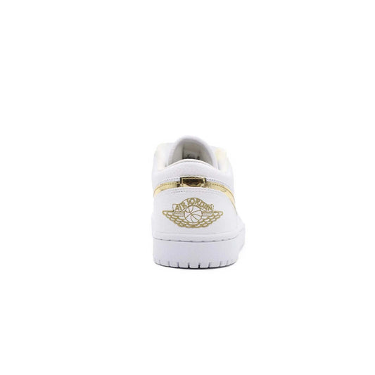 Women's Air AIR VIII JORDAN, White Metallic Gold hover image