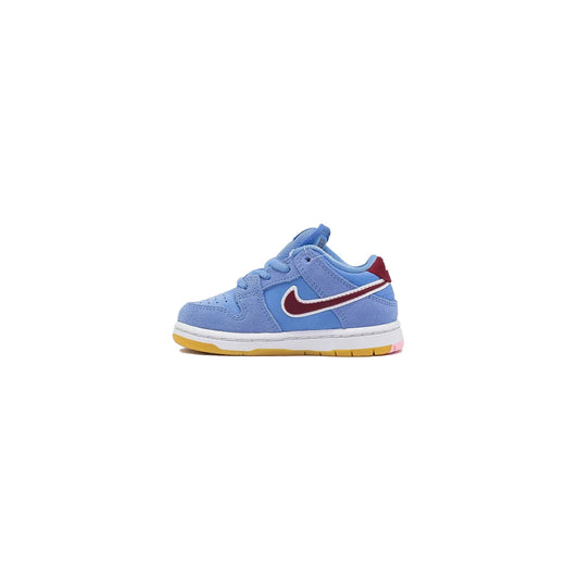 Nike SB Dunk Low (TD), Philadelphia Phillies hover image