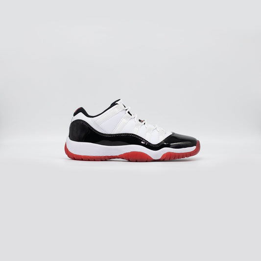 Air Jordan 11 Low (GS), Concord- Bred