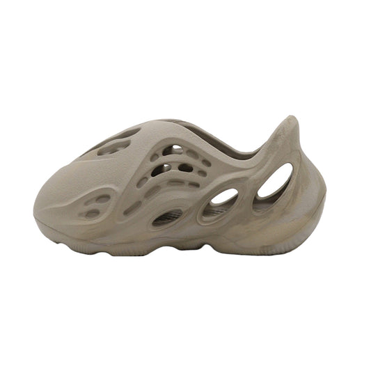 Yeezy Foam Runner (Infants), Stone Sage hover image