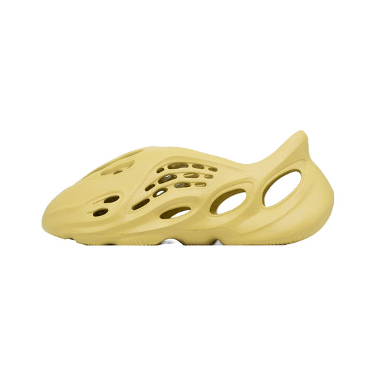 Yeezy Foam Runner, Sulfur hover image