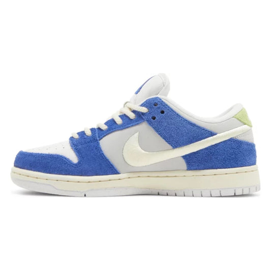 Fly Streetwear x Dunk Low Pro SB, Gardenia hover image