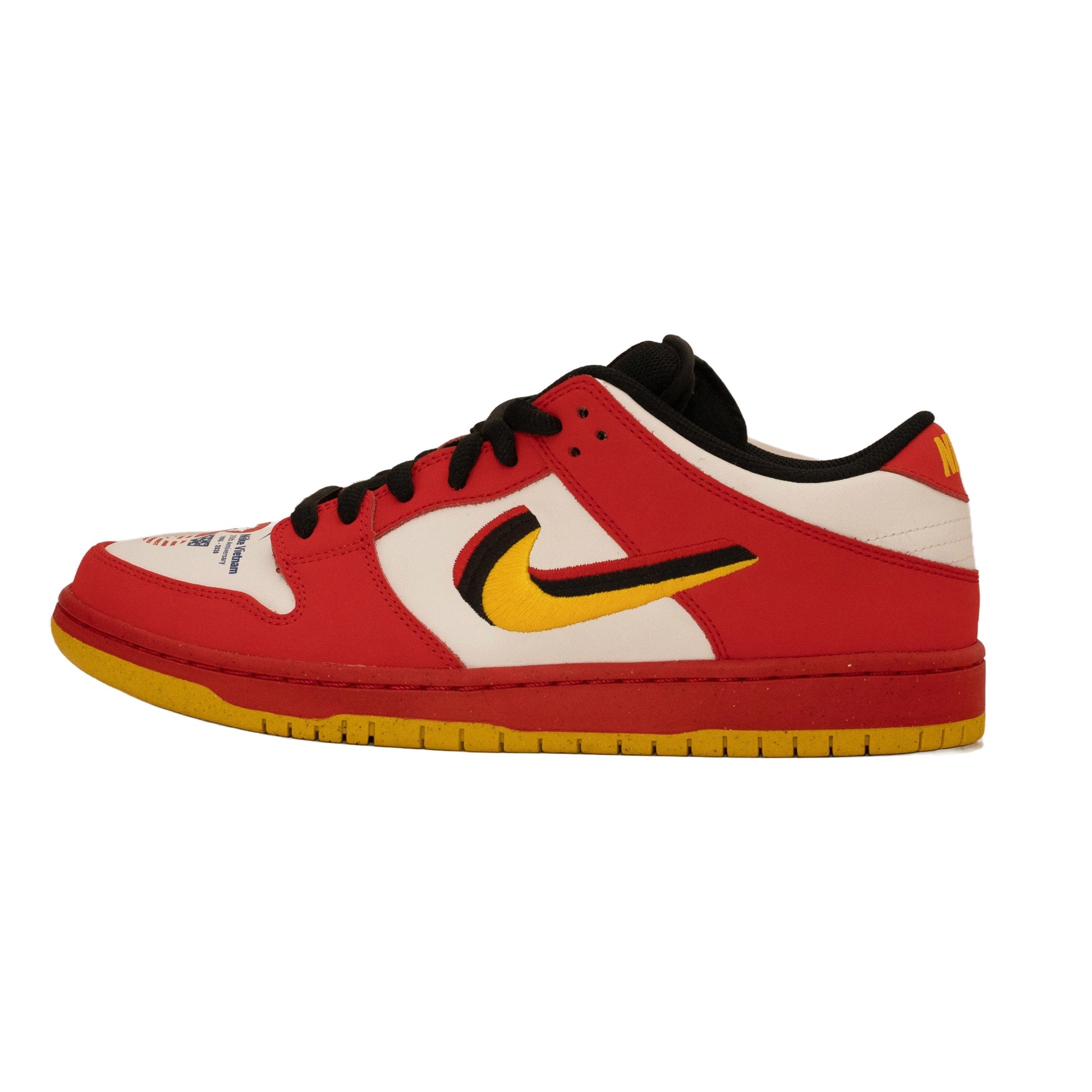 Nike SB Dunk Low, Vietnam 25th Anniversary