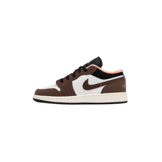 Air Jordan 1 Low (GS), Light Chocolate hover image