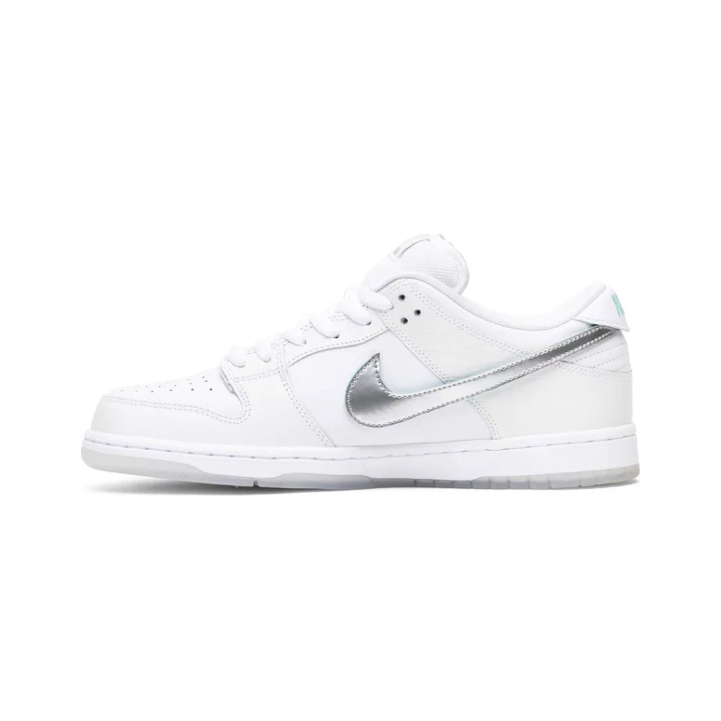 Diamond Supply Co. x Dunk Low Pro SB