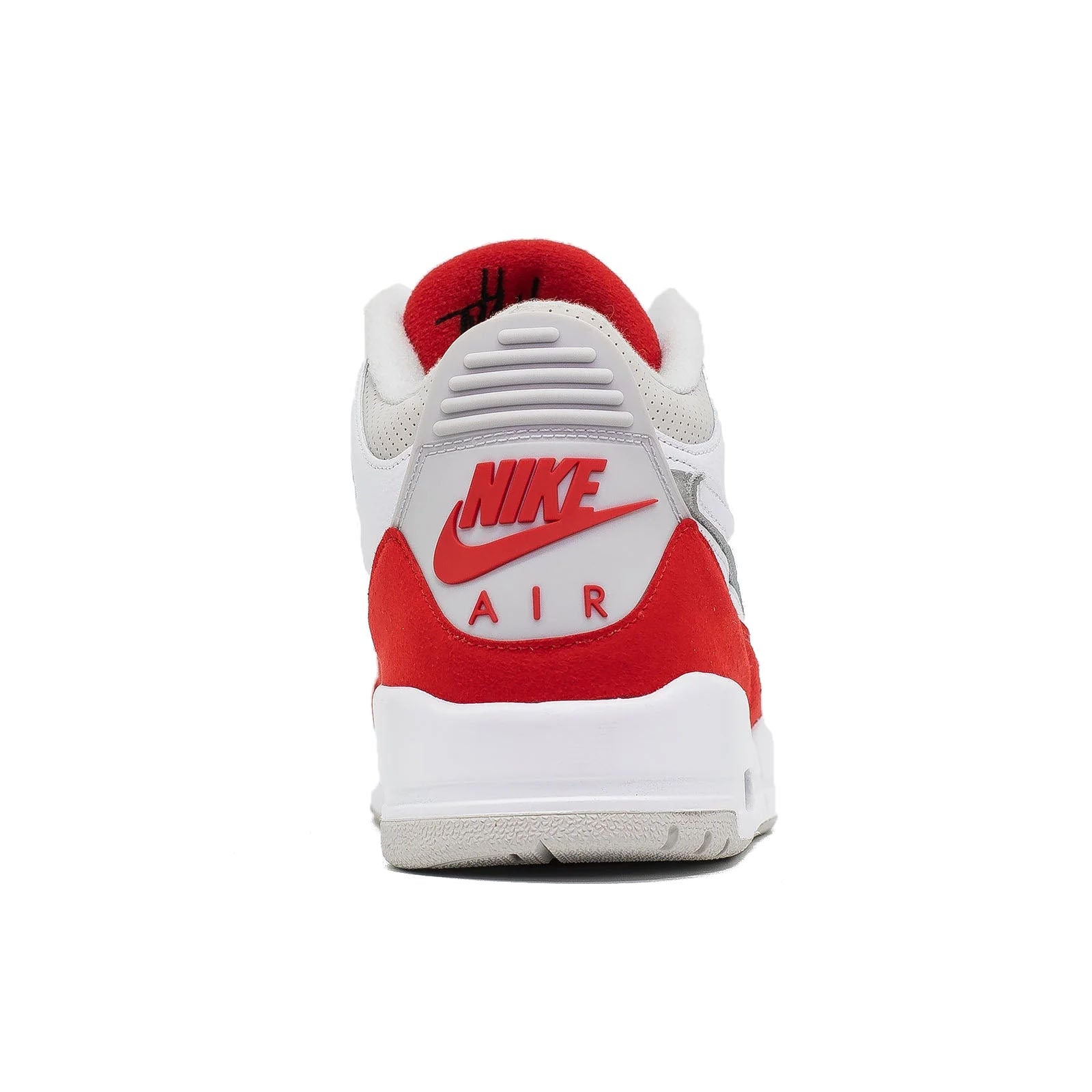 Air Jordan 3, Tinker Air Max – Impossible Kicks