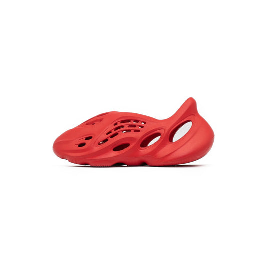 Yeezy Foam Runner (Kids), Vermillion hover image