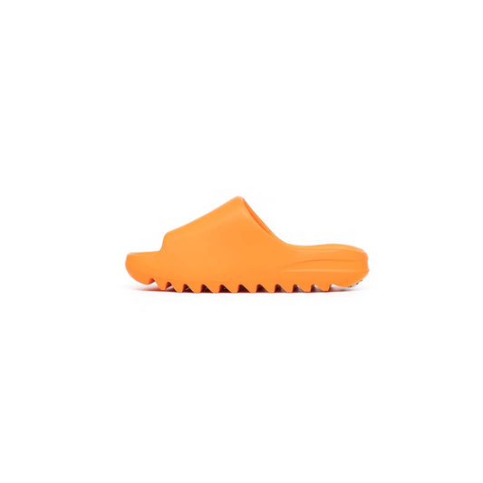 Yeezy Slides (Kids), Enflame Orange hover image