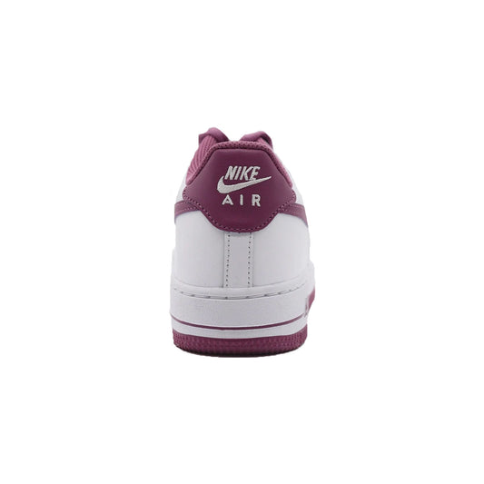 Air Jordan 1 Low (GS), Knit hover image