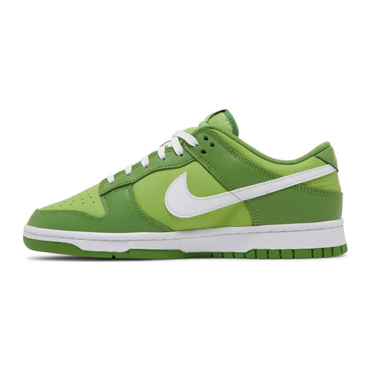 Nike Dunk Low, Chlorophyll hover image