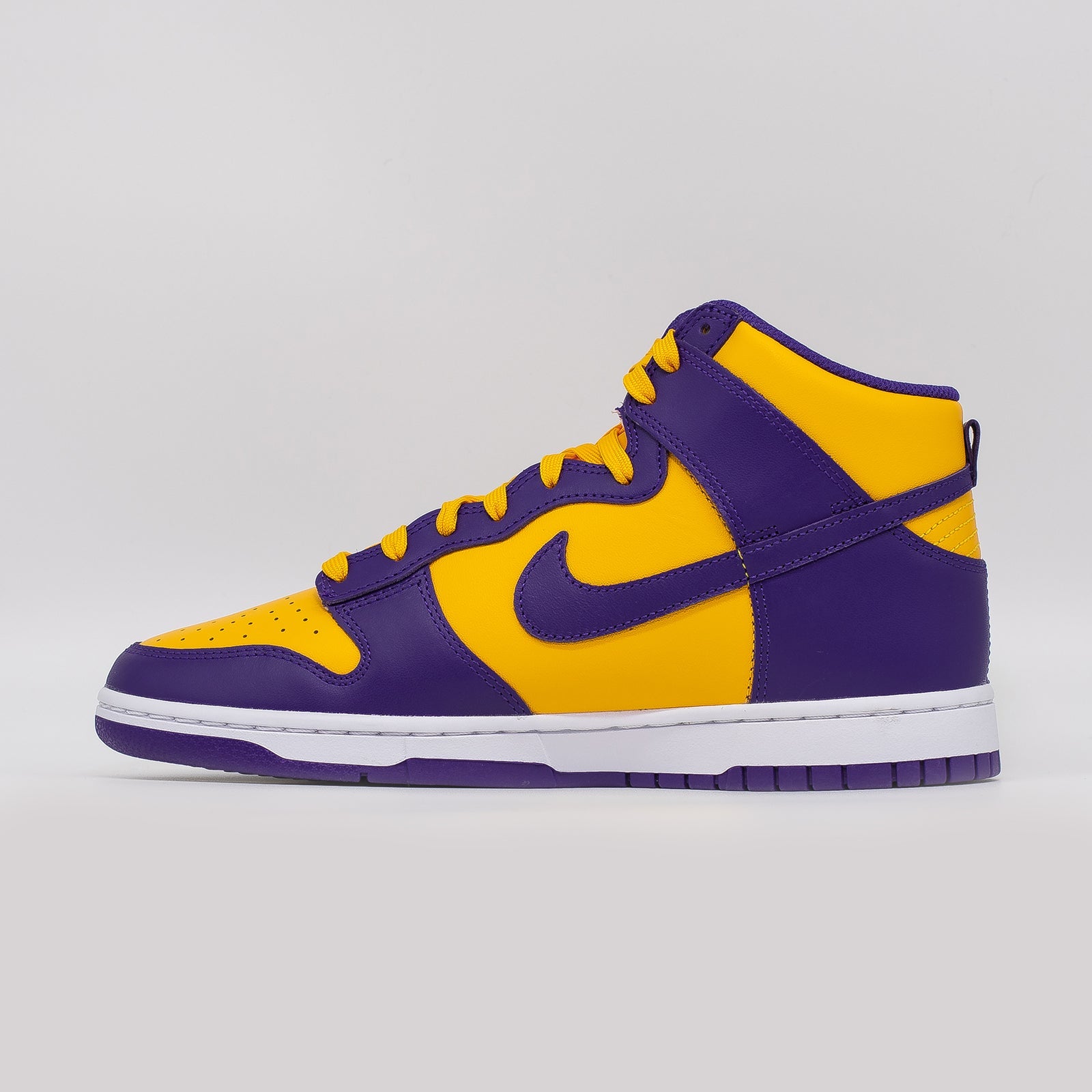 Nike Dunk High, Lakers – Impossible Kicks - Main Image