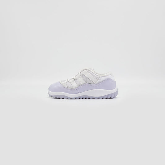 Air Jordan 11 Low (TD), White Pure Violet hover image