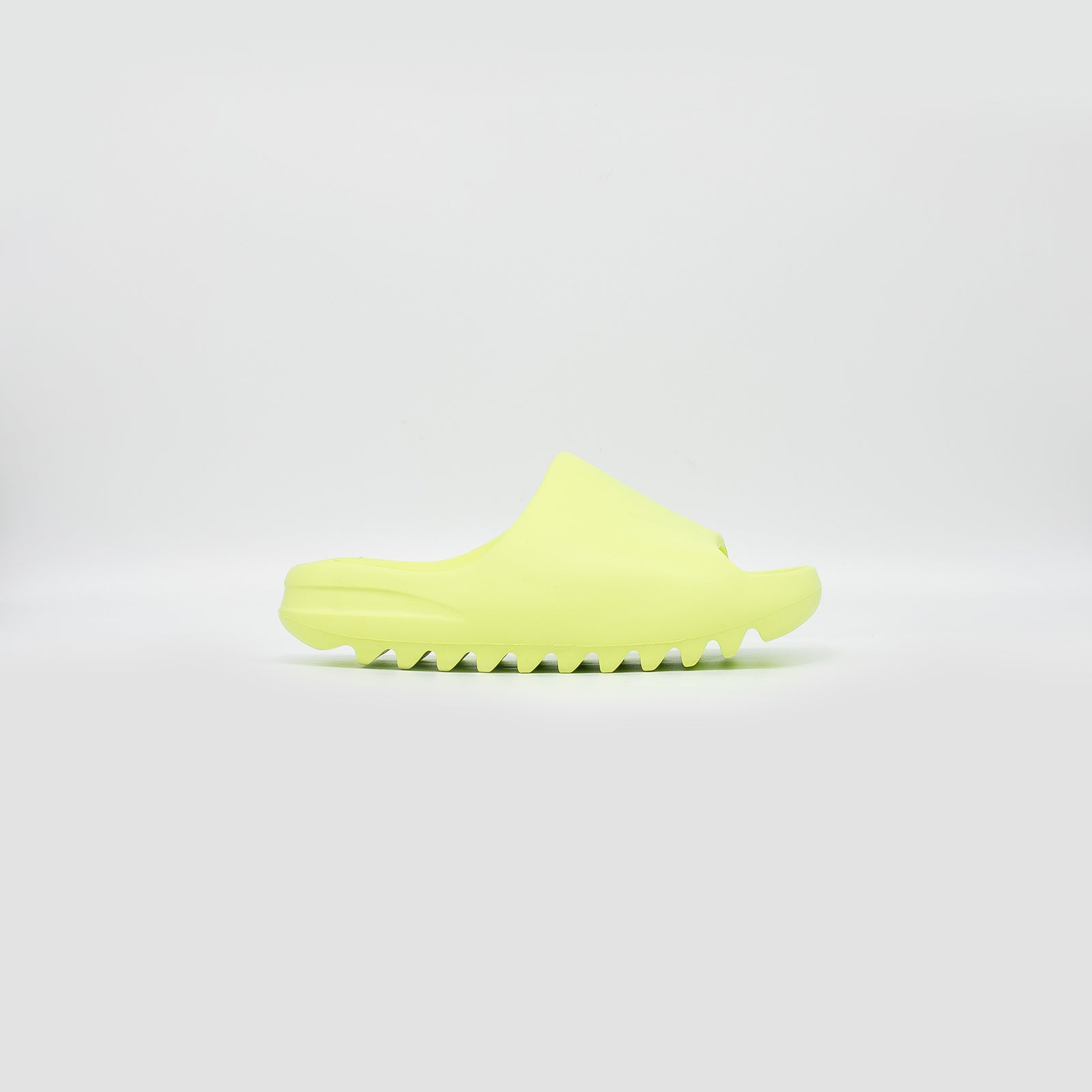 Yeezy Slides (Kids), Glow Green 2022