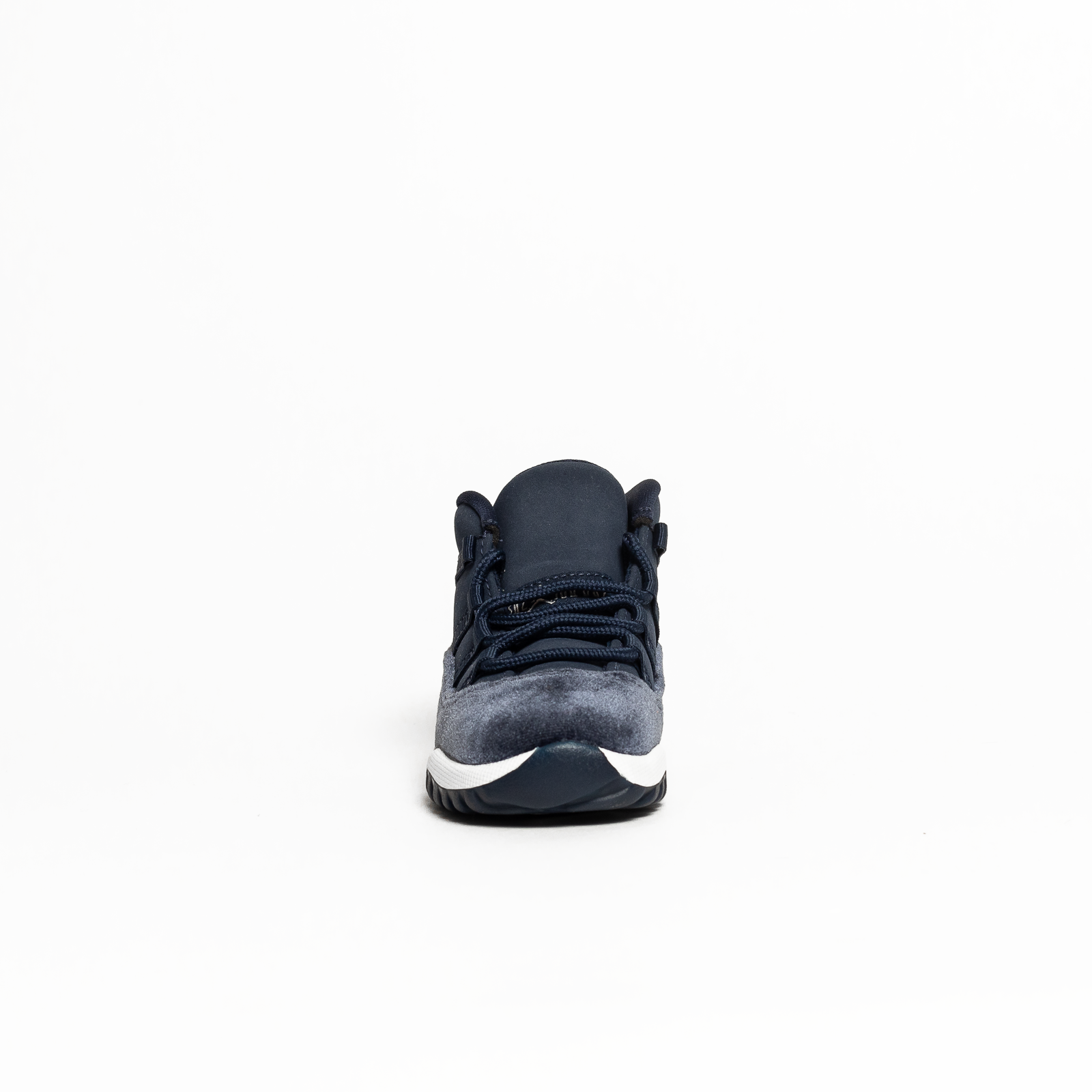 Air Jordan 11 (PS), Midnight Navy Velvet