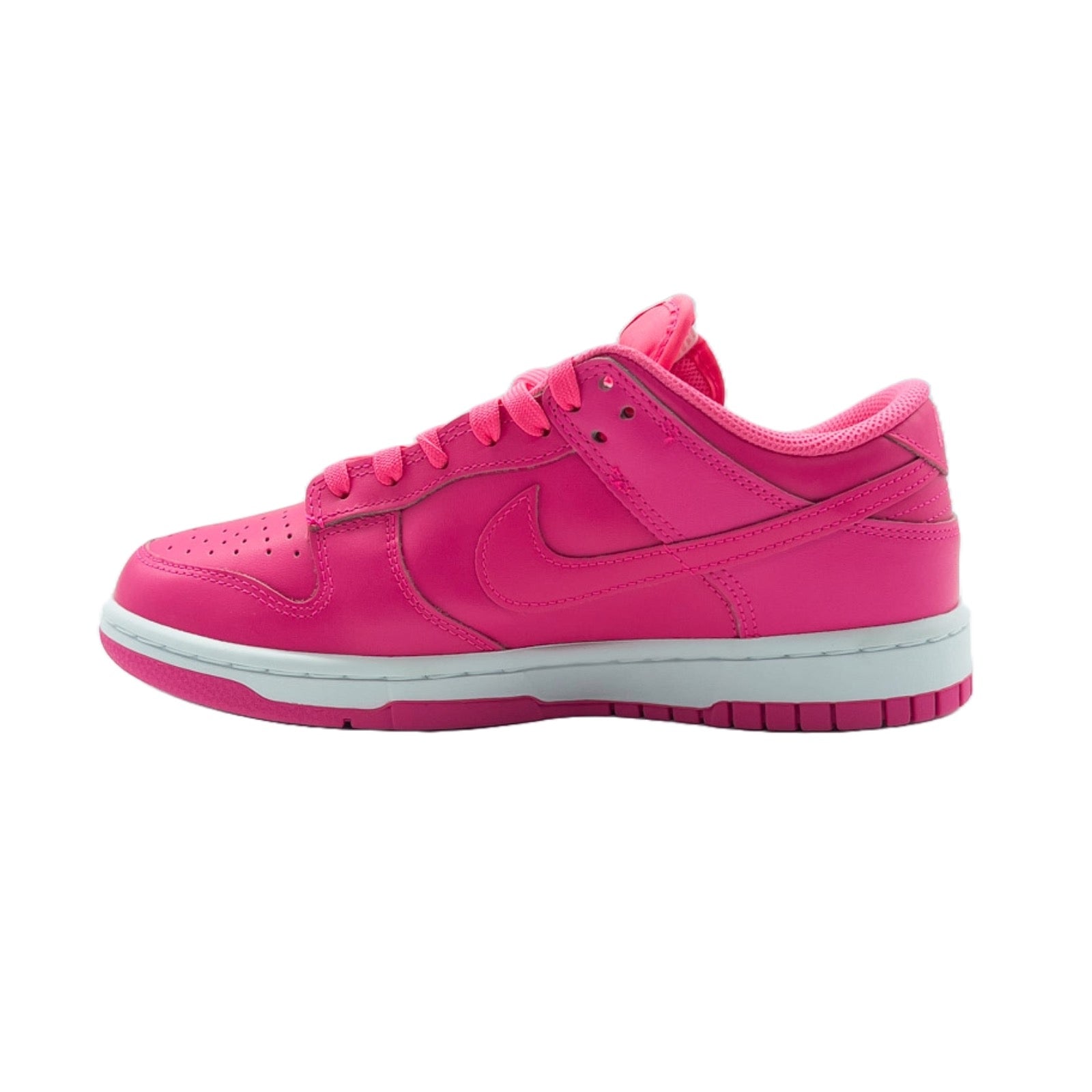 Women's Nike Dunk Low, Hyper Pink
