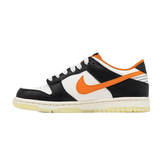 Nike Dunk Low (GS), Premium Halloween (2021) hover image