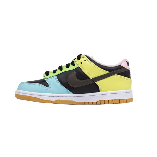 Nike 30cm Dunk Low (GS), Free.99- Black hover image