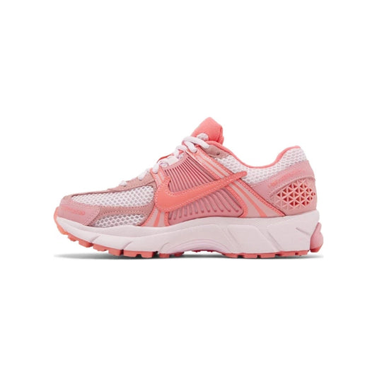 Womens Nike Air Zoom Vomero 5, Barbie hover image