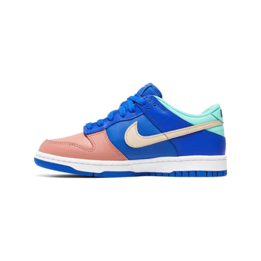 Nike Dunk Low (GS), SE Salmon Toe hover image